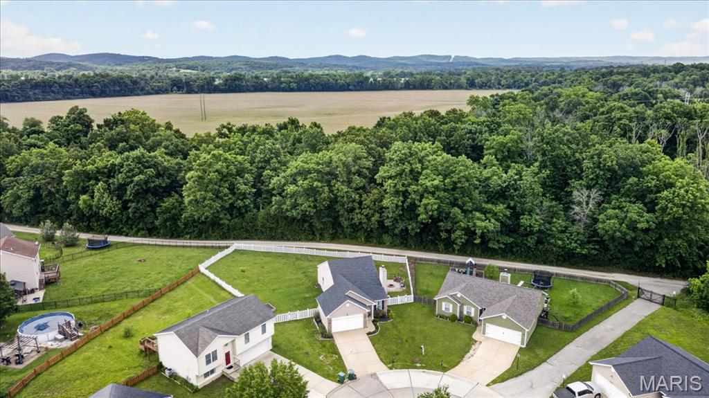 Twin Pines - Residential