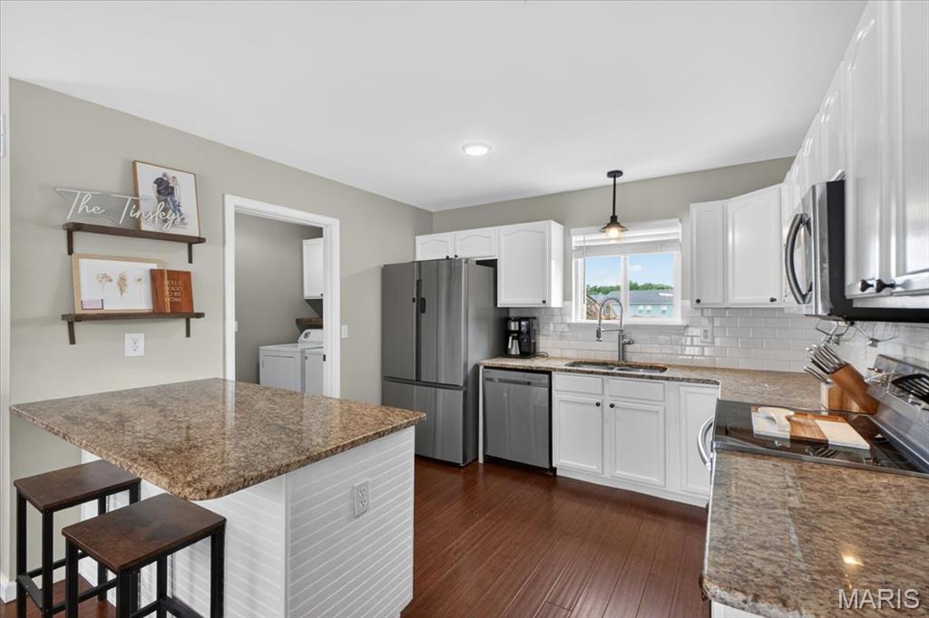Twin Pines - Residential