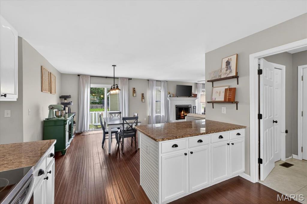 Twin Pines - Residential
