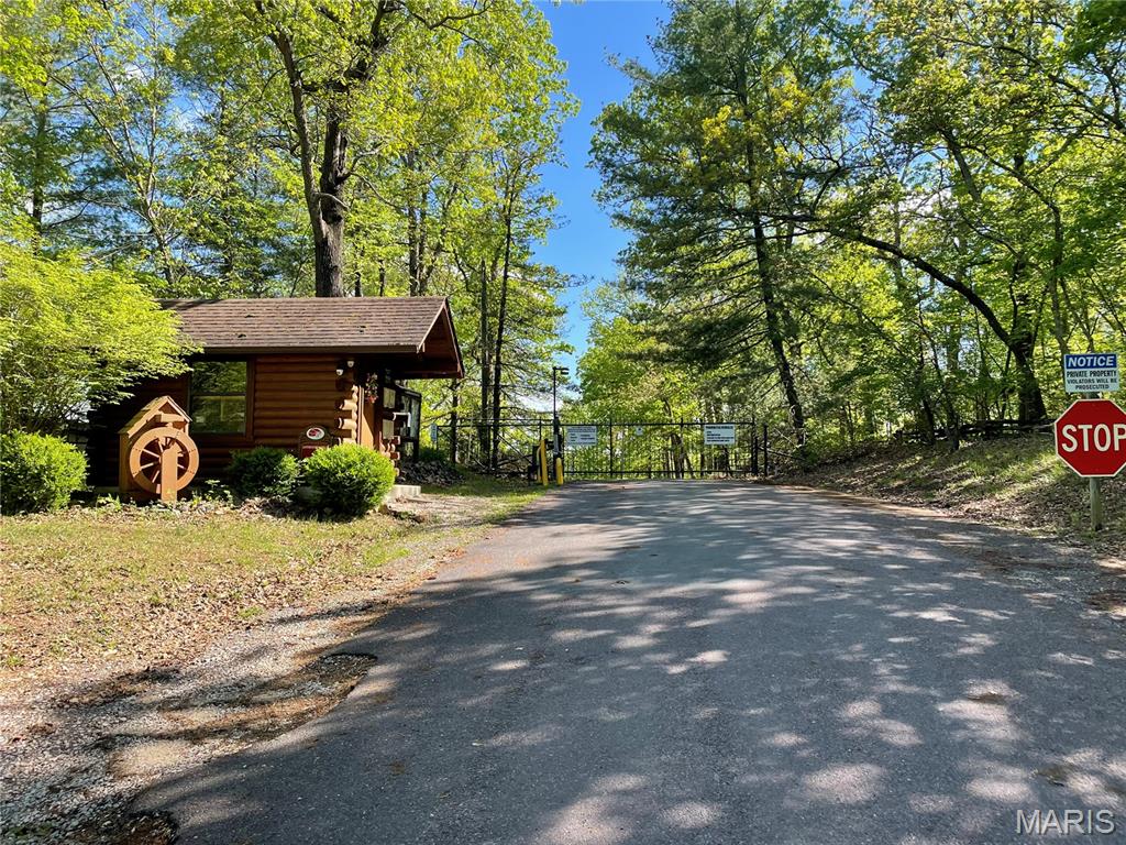 274 Oak Ridge Road