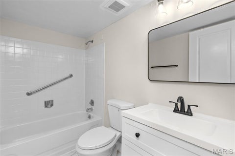 Tiny photo for 514 Coeur De Royale Drive #202, Creve Coeur, MO 63141 (MLS # 26067100)