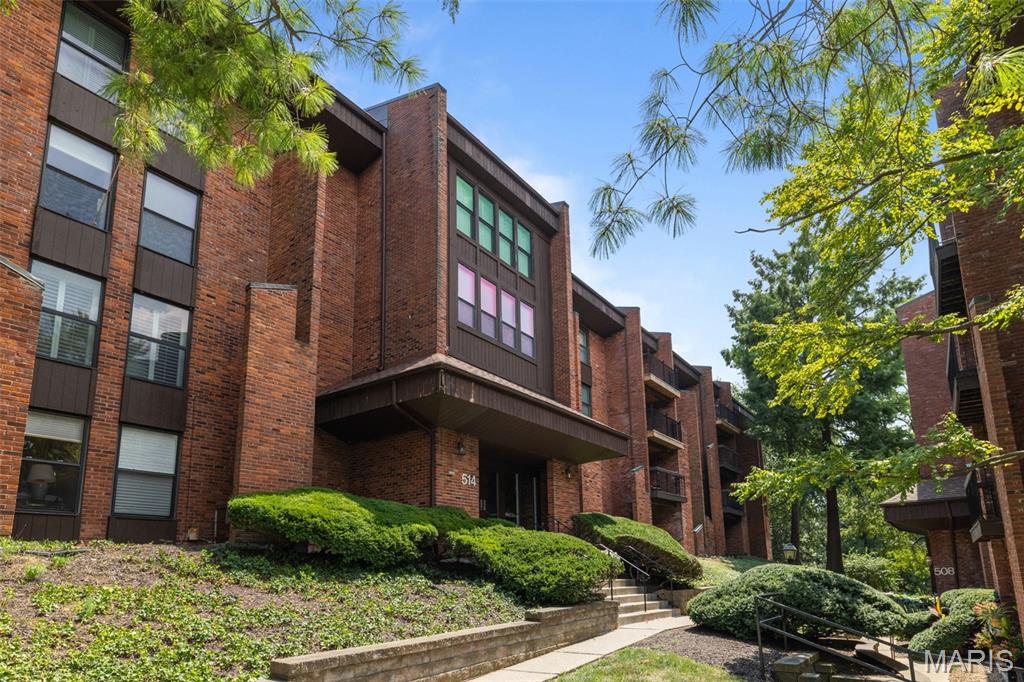 514 Coeur De Royale Drive 202