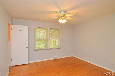Tiny photo for 8720 Brookview Drive, Crestwood, MO 63126 (MLS # 26031008)
