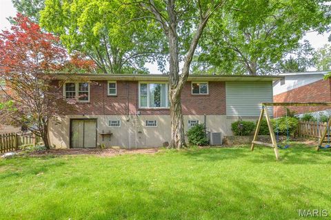 Tiny photo for 8720 Brookview Drive, Crestwood, MO 63126 (MLS # 26031008)