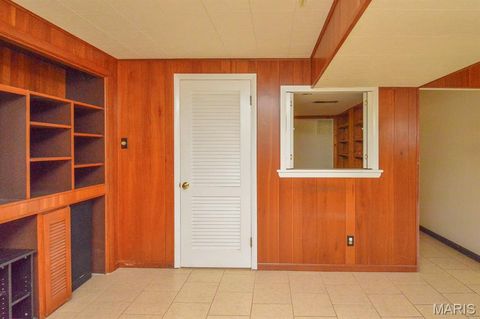 Tiny photo for 8720 Brookview Drive, Crestwood, MO 63126 (MLS # 26031008)