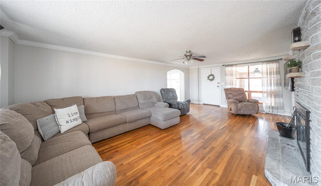 374 Eisenhower Street