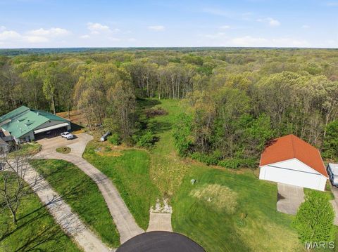 Tiny photo for 431 Piper Court, Troy, MO 63379 (MLS # 26022947)