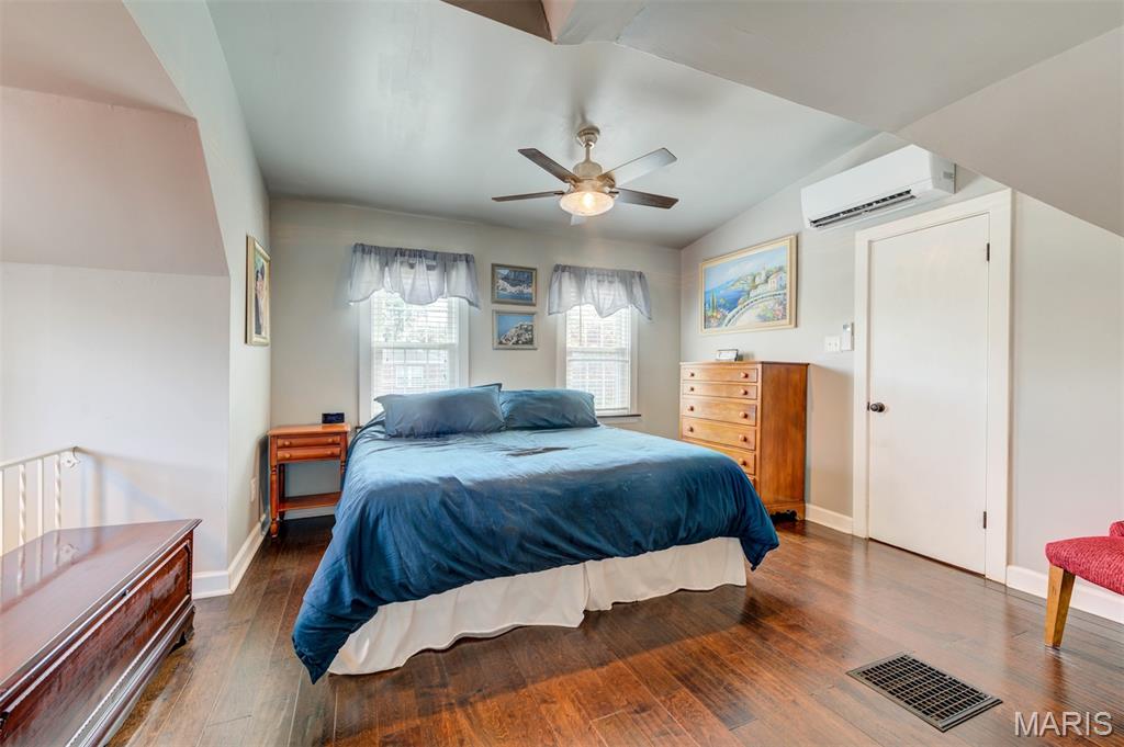 Watson Terrace - Residential