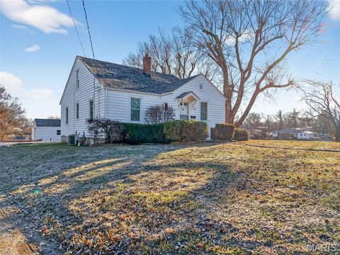 Tiny photo for 340 Kemper Street, Troy, MO 63379 (MLS # 26001650)