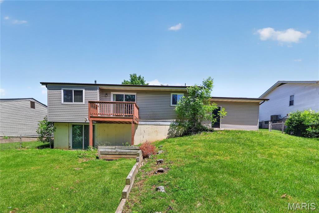 Photo of 12109 La Padera Lane, St Louis, MO 63033 (MLS # 26027269)