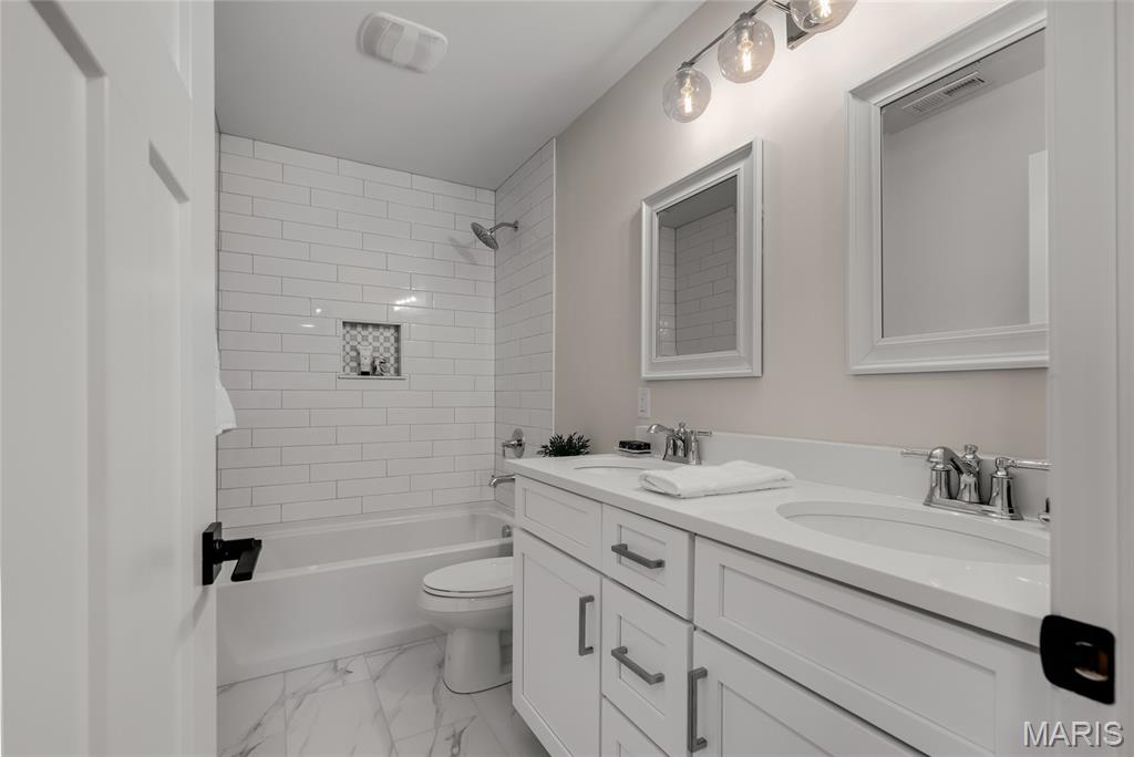 Moritz Place - Residential