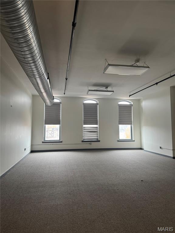downtown - Commercial Lease