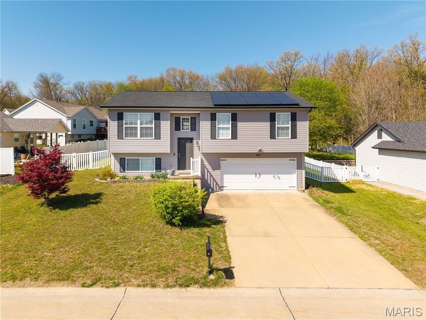 COMING SOON!
This great 3 bedroom, 2 bath home brings you a modern feel with the ideal location near Larry Crites and the NEW Turtle Cove Park in Festus! Fenced yard with rea patio and tuck under garage on a not through street. New Solar panels and roof. 
Stay tuned for more photos and interior description.