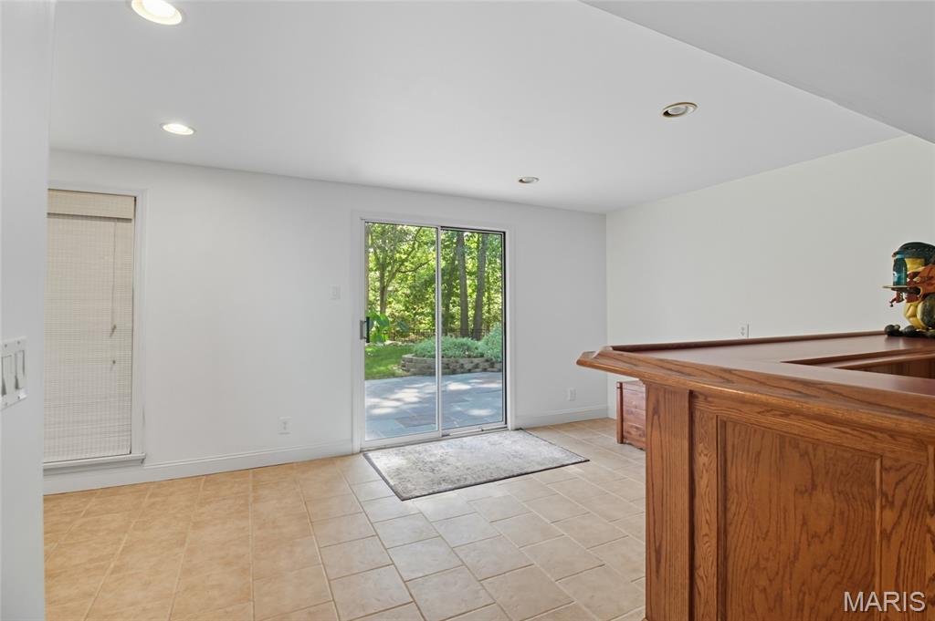 Ballwin, Missouri 63021, United States, 4 Bedrooms Bedrooms, ,3 BathroomsBathrooms,Residential,Coming Soon,223047