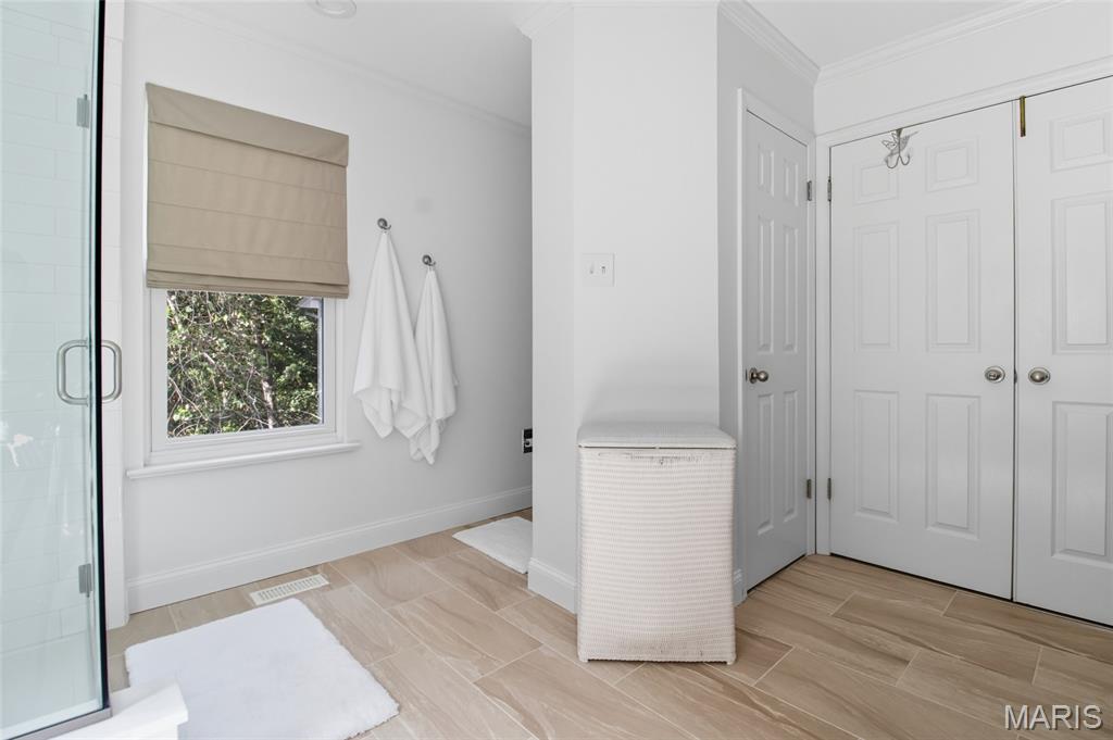 Ballwin, Missouri 63021, United States, 4 Bedrooms Bedrooms, ,3 BathroomsBathrooms,Residential,Coming Soon,223047