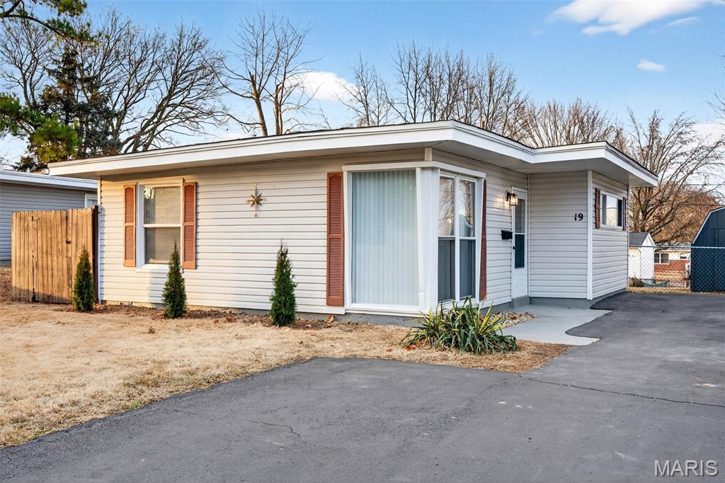 19 Marquette Drive
