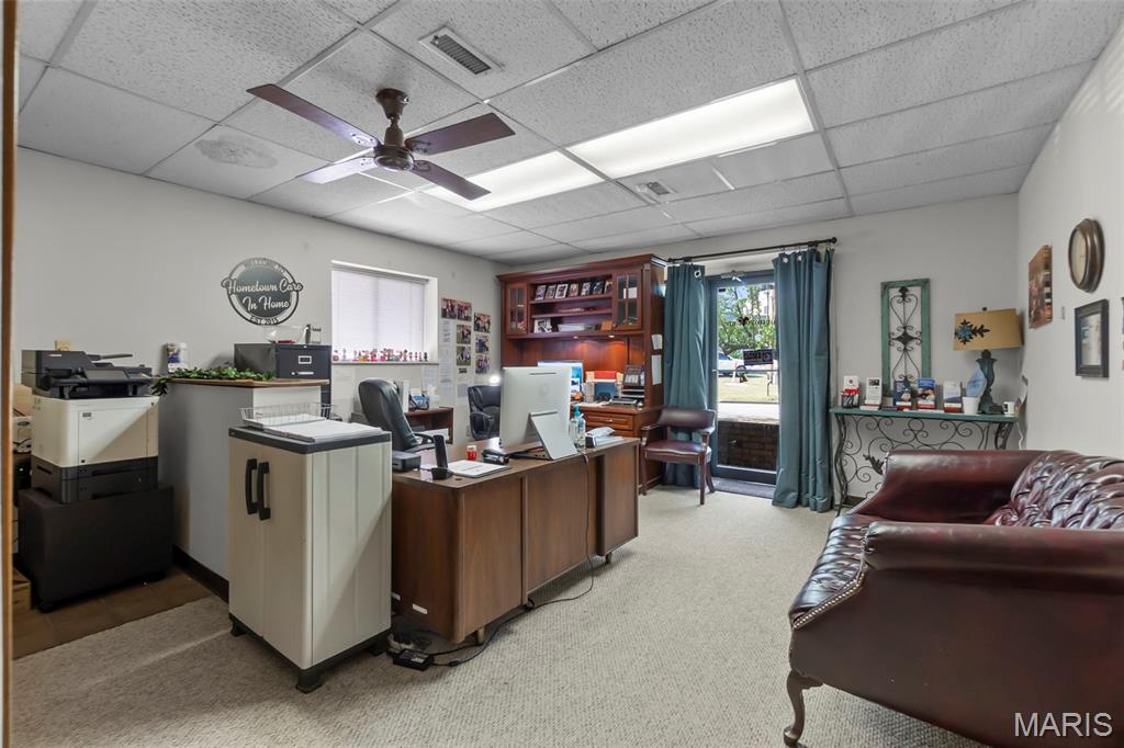 Klages - Commercial Sale