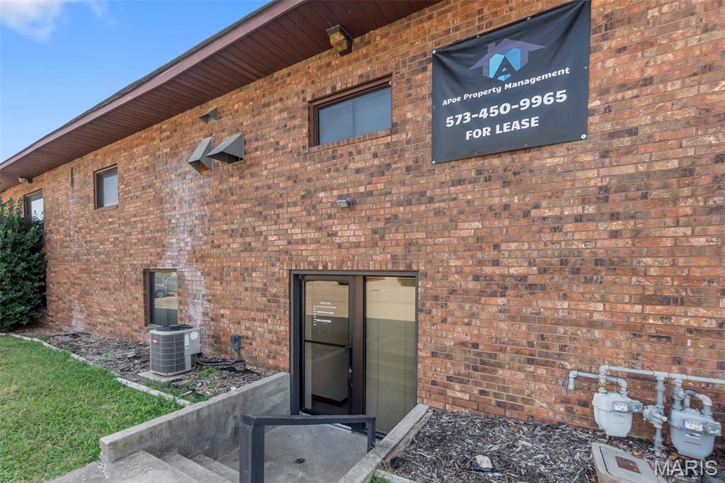 Klages - Commercial Sale