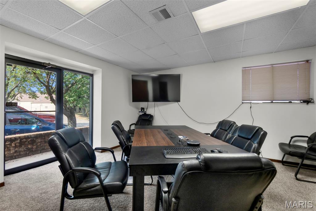 Klages - Commercial Sale