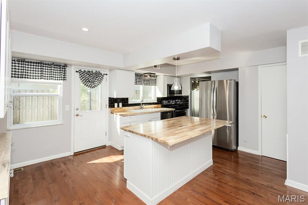 West Hills Condo - Residential