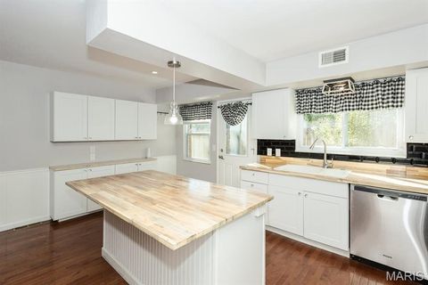 Tiny photo for 1121 Matador Drive, Chesterfield, MO 63141 (MLS # 25073527)