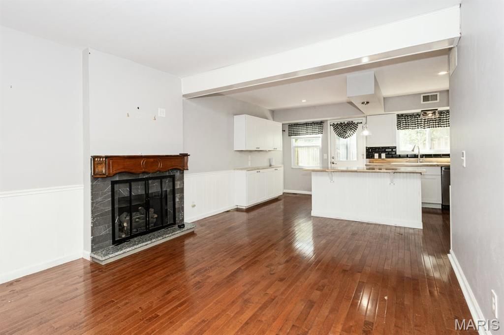 Photo of 1121 Matador Drive, Chesterfield, MO 63141 (MLS # 25073527)