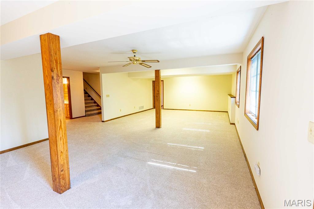 OAK KNOLL COUNTRY ESTATES PLAT NO. 2 - Residential