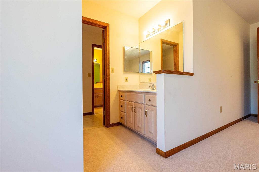 OAK KNOLL COUNTRY ESTATES PLAT NO. 2 - Residential