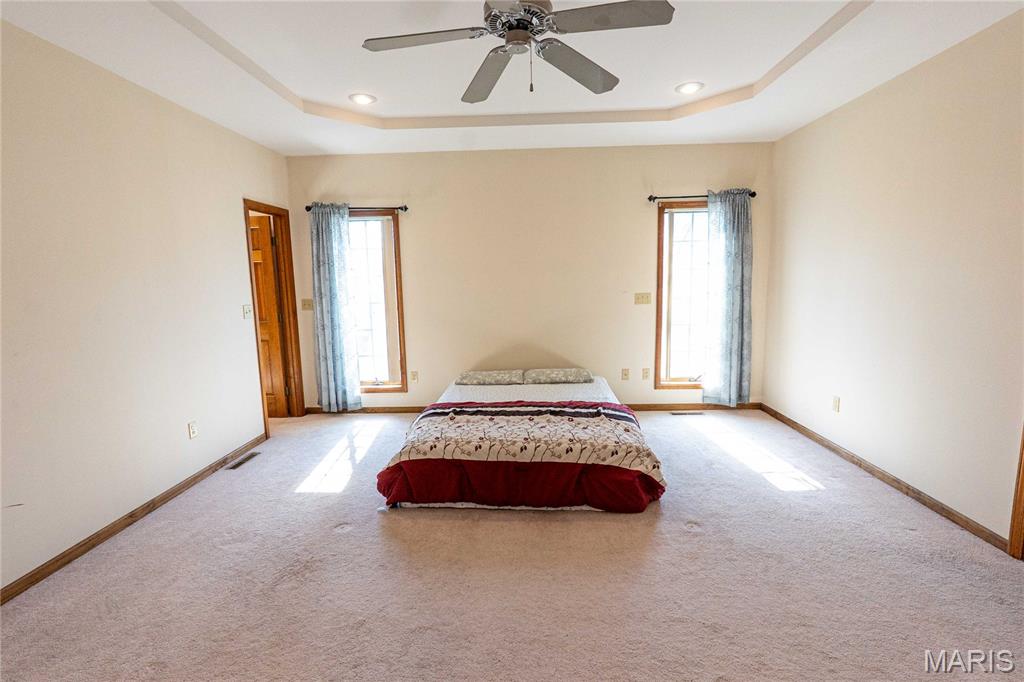 OAK KNOLL COUNTRY ESTATES PLAT NO. 2 - Residential