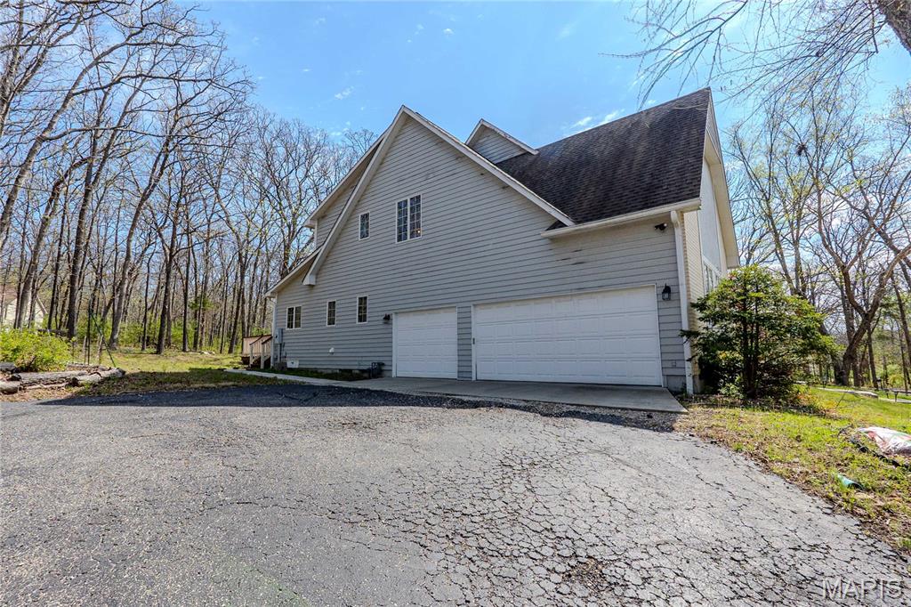 OAK KNOLL COUNTRY ESTATES PLAT NO. 2 - Residential