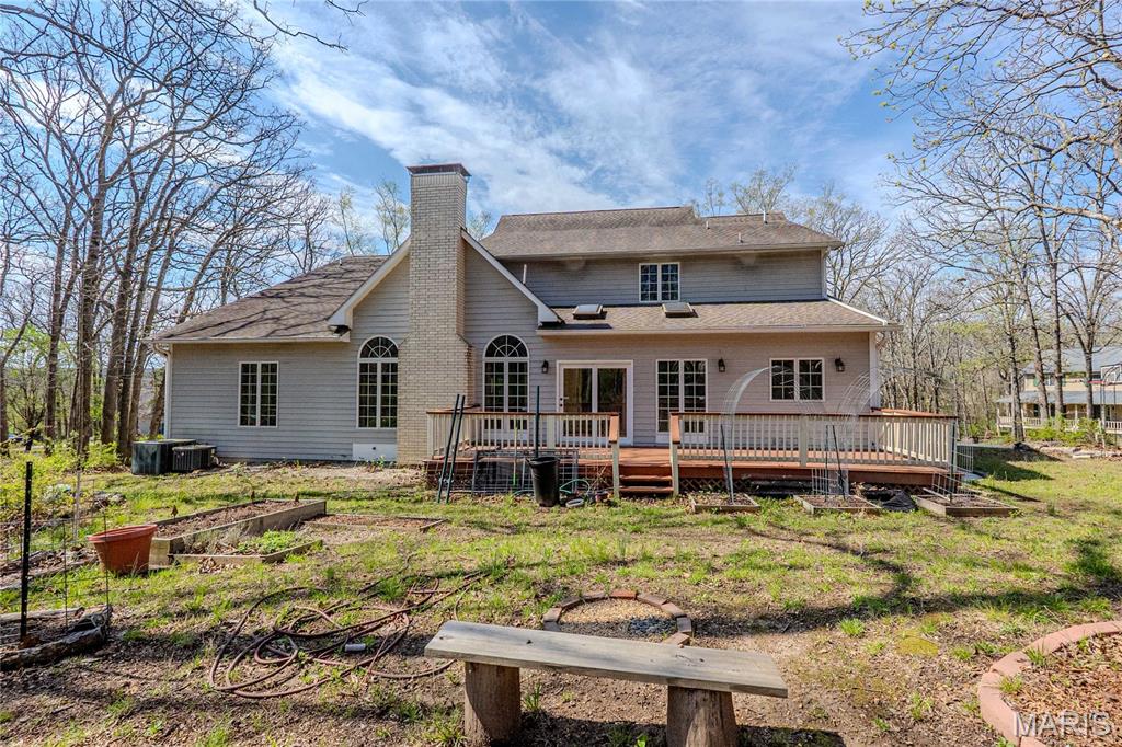 OAK KNOLL COUNTRY ESTATES PLAT NO. 2 - Residential