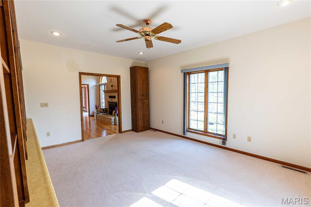 OAK KNOLL COUNTRY ESTATES PLAT NO. 2 - Residential