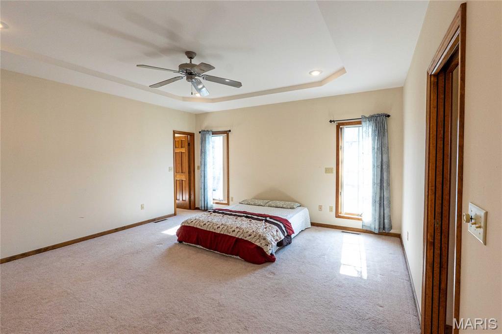 OAK KNOLL COUNTRY ESTATES PLAT NO. 2 - Residential