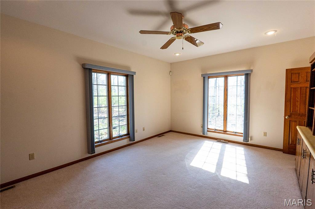 OAK KNOLL COUNTRY ESTATES PLAT NO. 2 - Residential