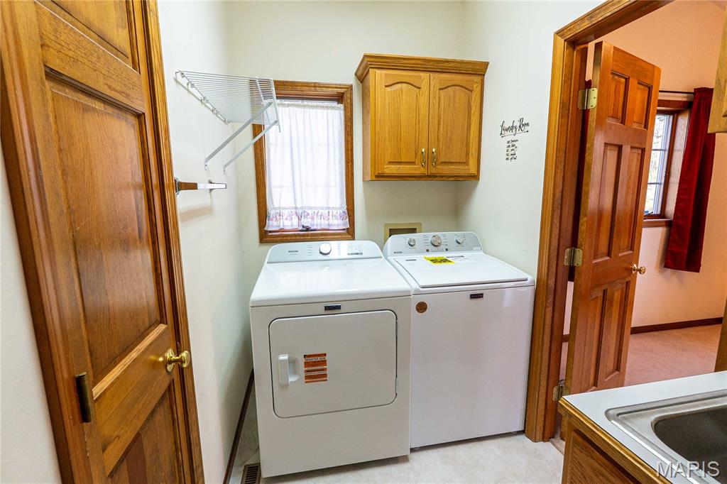 OAK KNOLL COUNTRY ESTATES PLAT NO. 2 - Residential