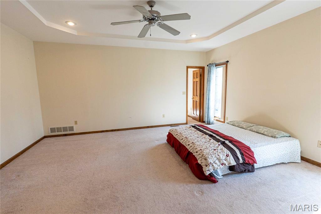 OAK KNOLL COUNTRY ESTATES PLAT NO. 2 - Residential