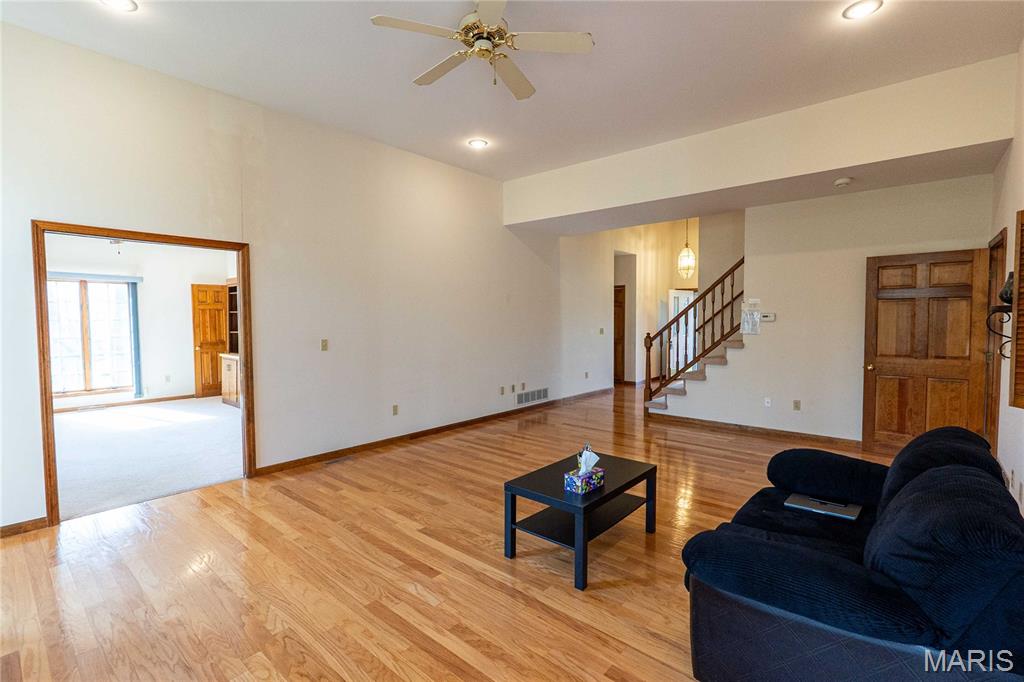 OAK KNOLL COUNTRY ESTATES PLAT NO. 2 - Residential