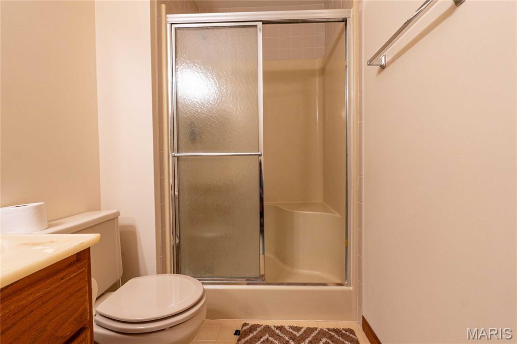 OAK KNOLL COUNTRY ESTATES PLAT NO. 2 - Residential