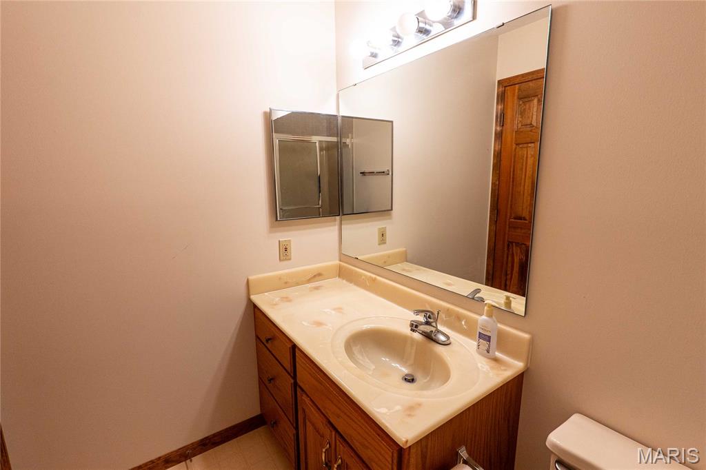 OAK KNOLL COUNTRY ESTATES PLAT NO. 2 - Residential