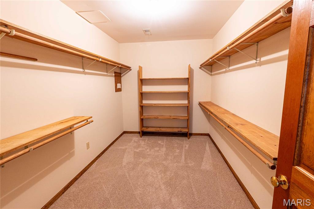 OAK KNOLL COUNTRY ESTATES PLAT NO. 2 - Residential