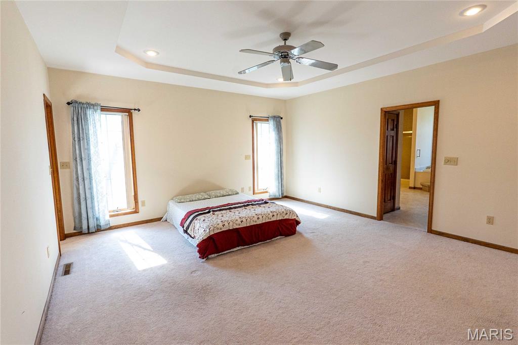 OAK KNOLL COUNTRY ESTATES PLAT NO. 2 - Residential