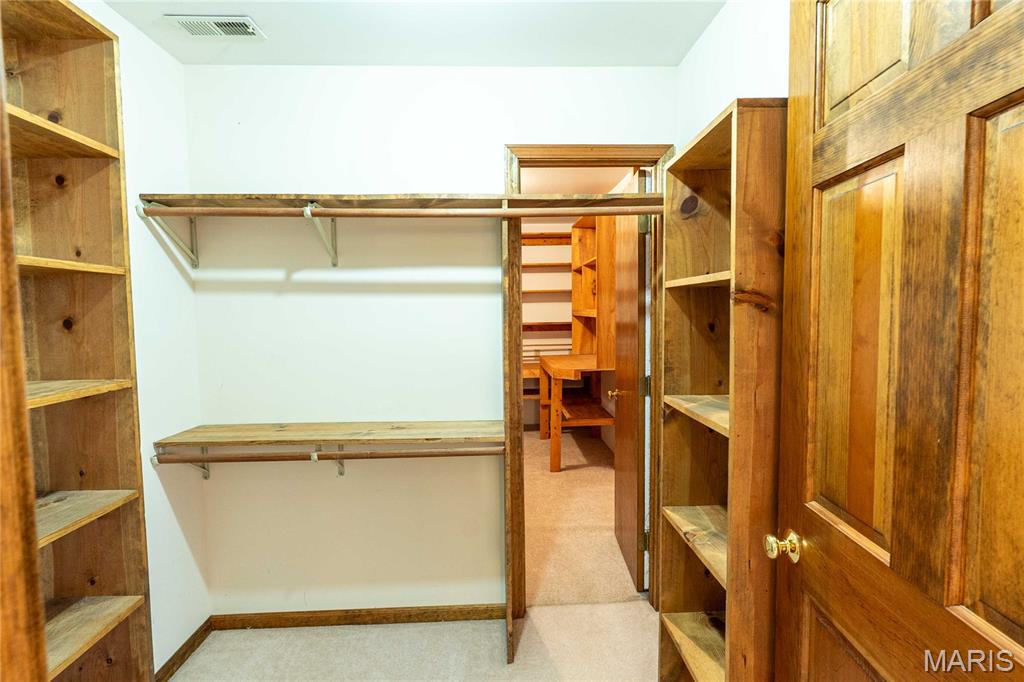 OAK KNOLL COUNTRY ESTATES PLAT NO. 2 - Residential