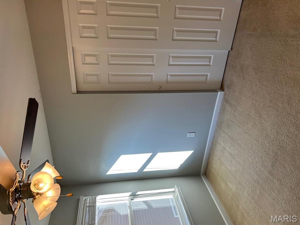 Vlgs At Springhurst #5 - Residential Lease