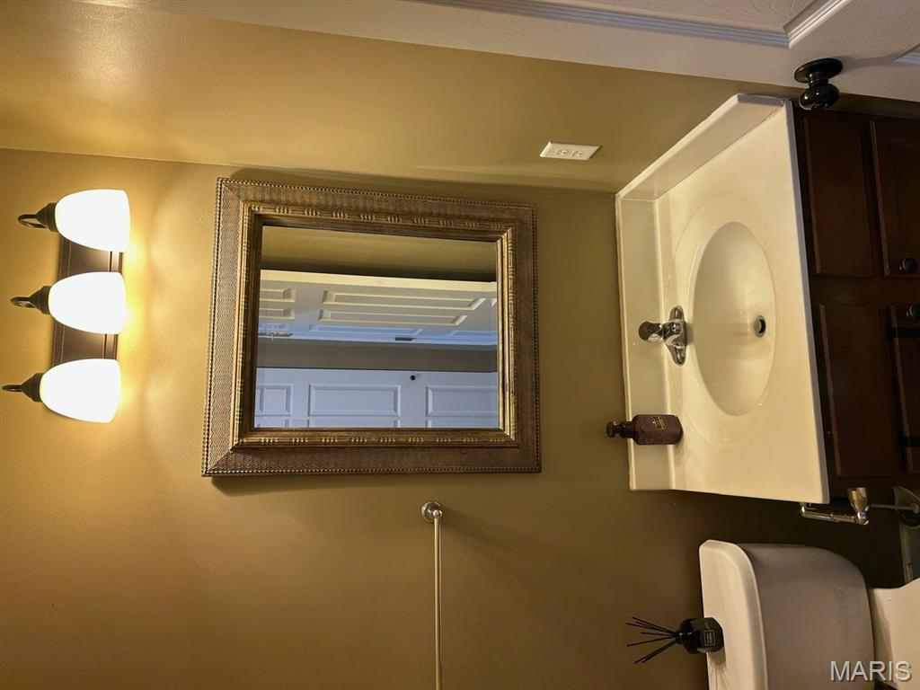 Vlgs At Springhurst #5 - Residential Lease