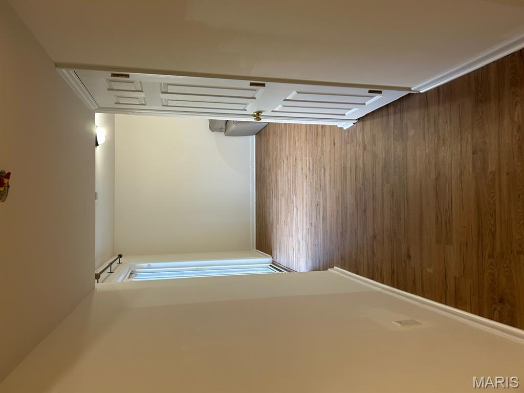 Vlgs At Springhurst #5 - Residential Lease