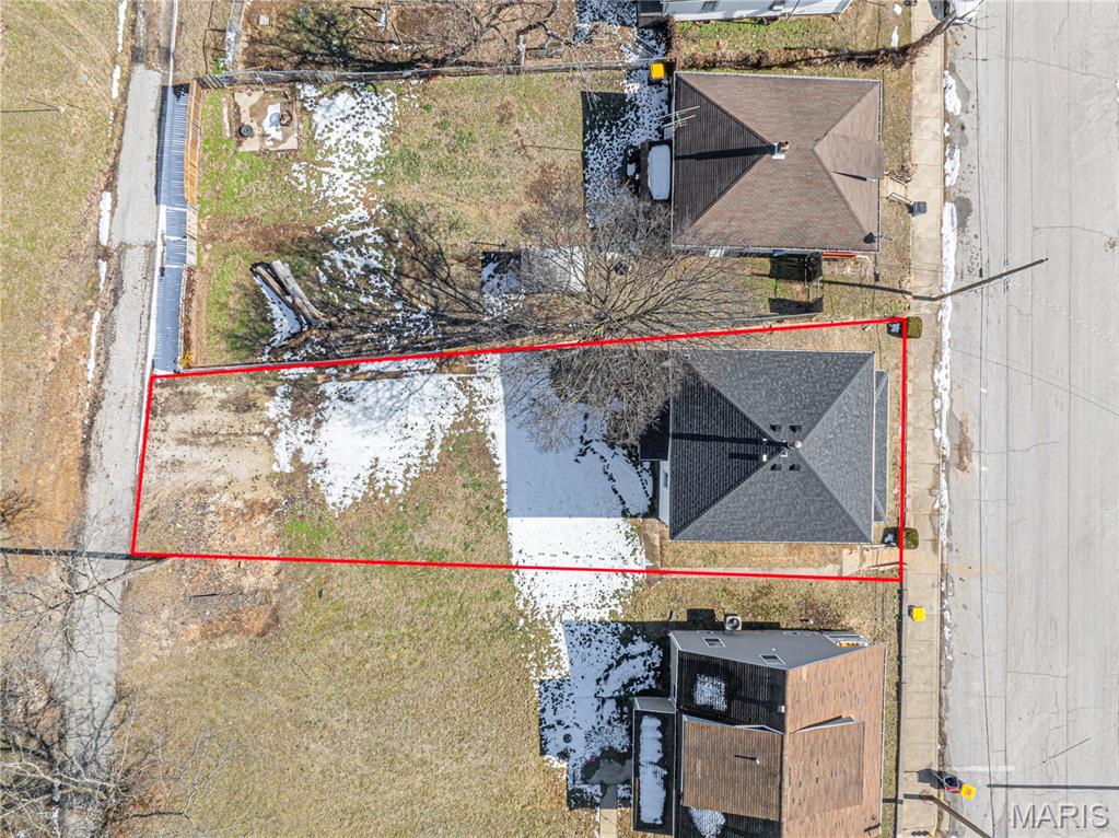 105 E Roosevelt Avenue