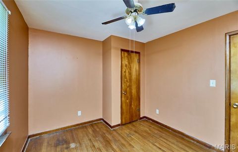 Tiny photo for 503 McKinley Avenue, Warrenton, MO 63383 (MLS # 26030241)
