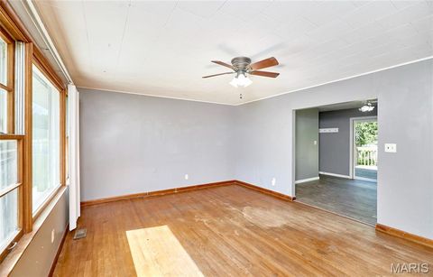 Tiny photo for 503 McKinley Avenue, Warrenton, MO 63383 (MLS # 26030241)