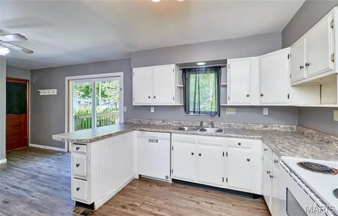Tiny photo for 503 McKinley Avenue, Warrenton, MO 63383 (MLS # 26030241)