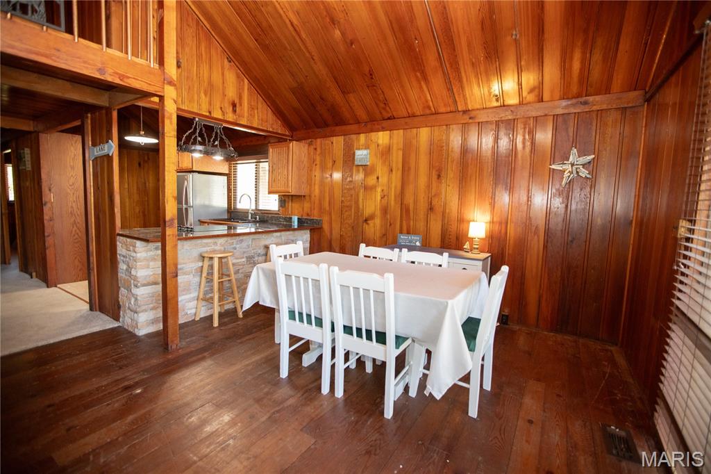 Cuba, Missouri 65453, United States, 2 Bedrooms Bedrooms, ,1 BathroomBathrooms,Residential,Active,199436